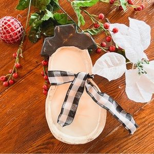 100% Soy Wax Candle With Essential Oils